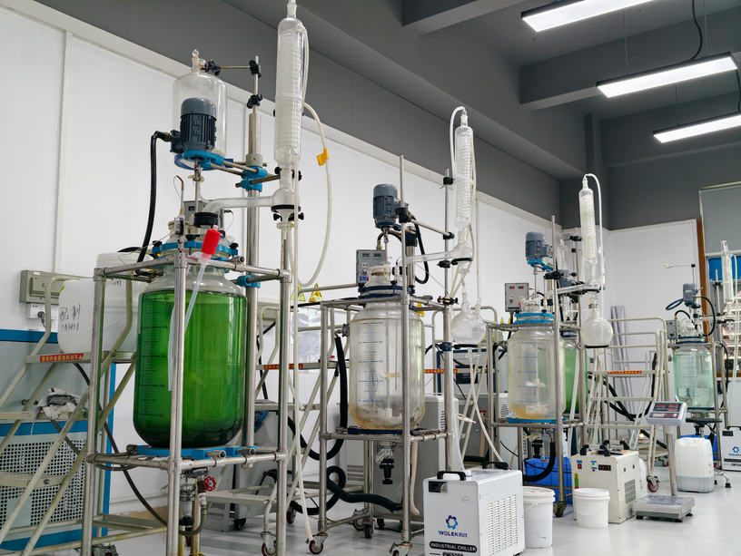 康利邦生產(chǎn)設(shè)備圖