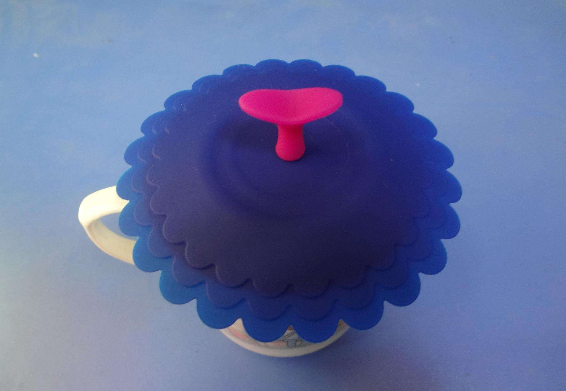硅膠水杯蓋子好用嗎.jpg